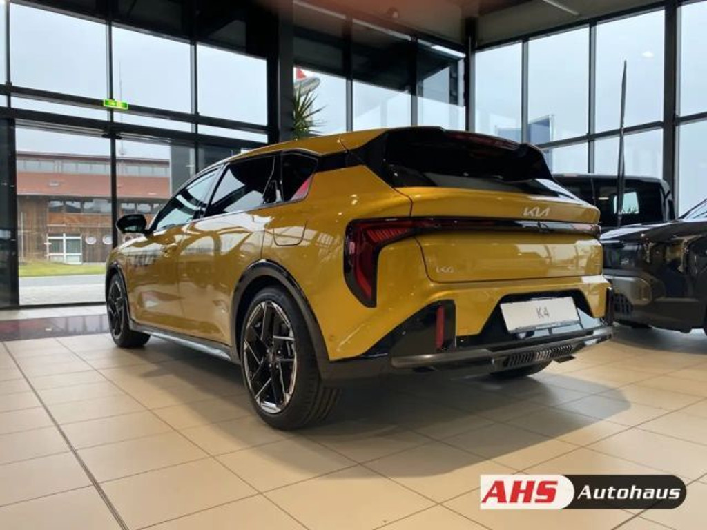 Kia K4