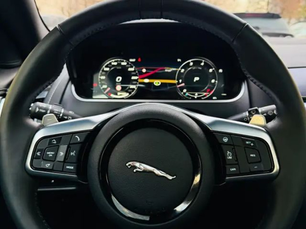 Jaguar F-Type