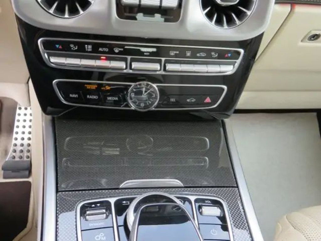 Mercedes-Benz G-Klasse