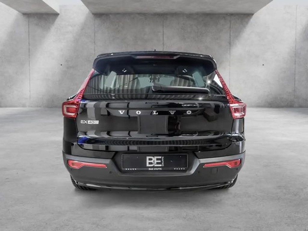 Volvo EX40