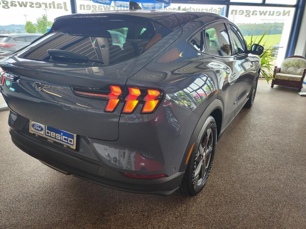 Ford Mustang Mach-E