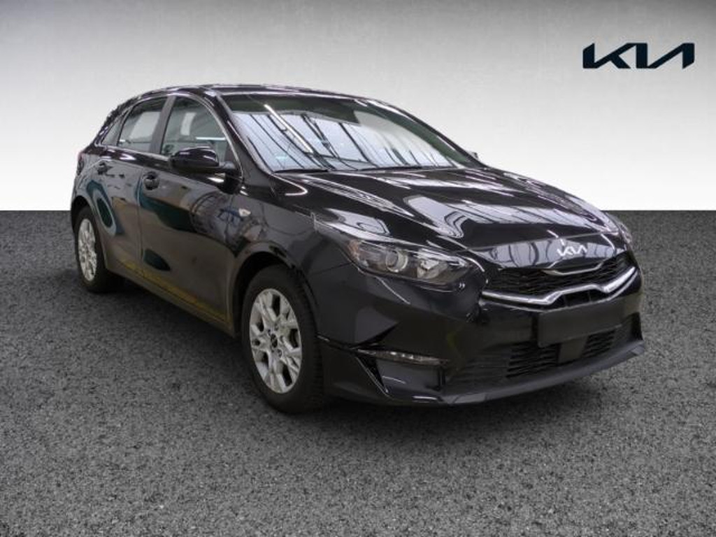 Kia Ceed 2025 Benzine