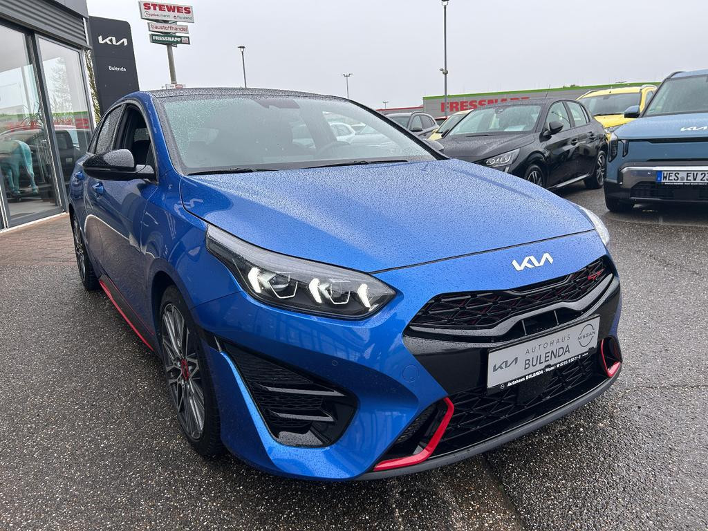 Kia ProCeed