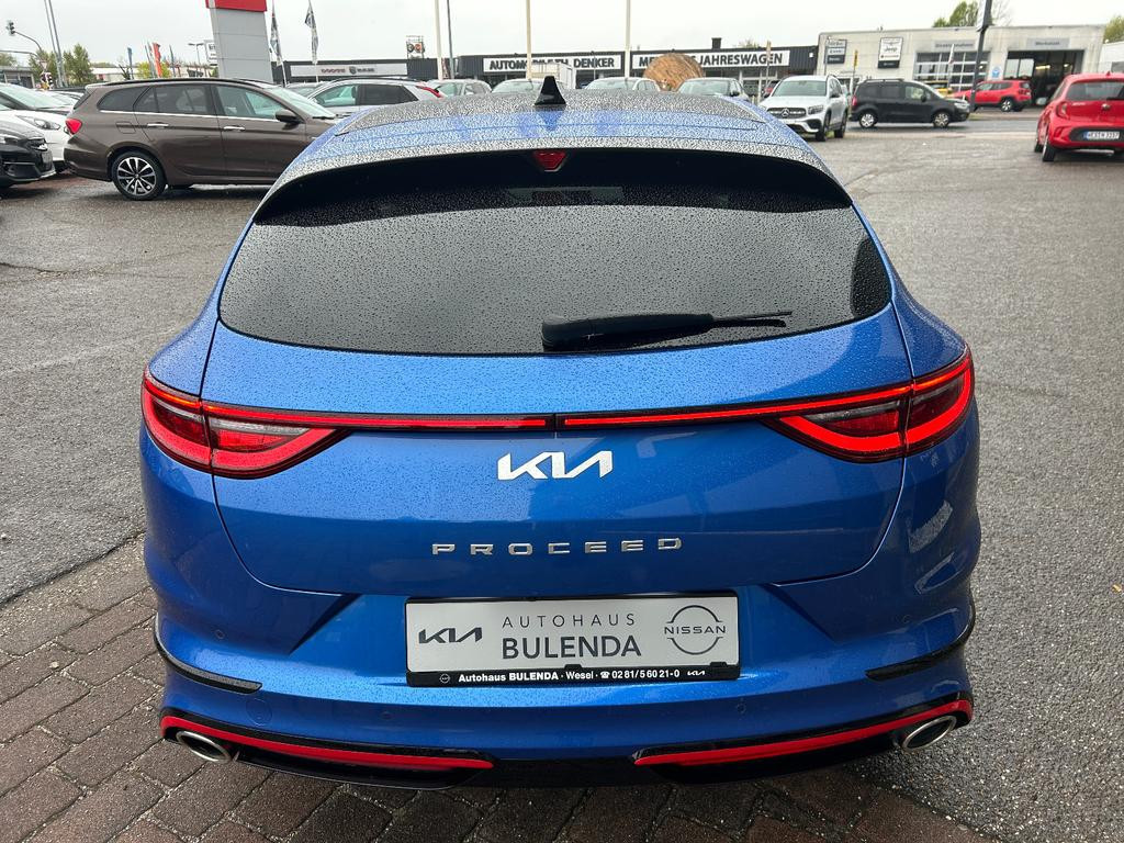 Kia ProCeed