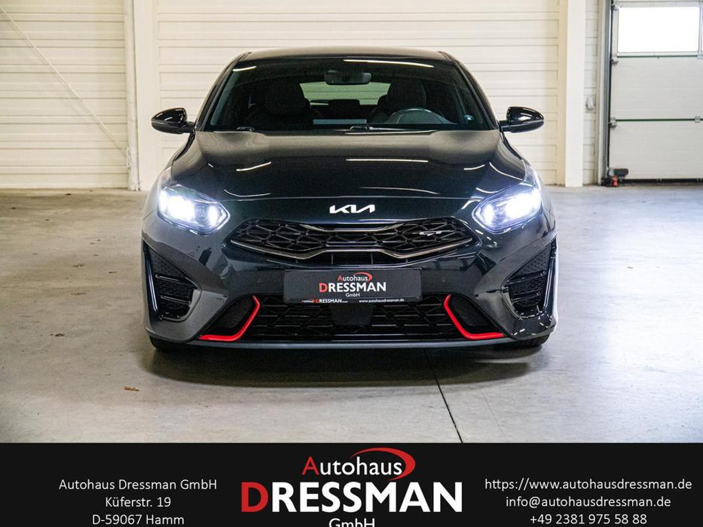 Kia ProCeed