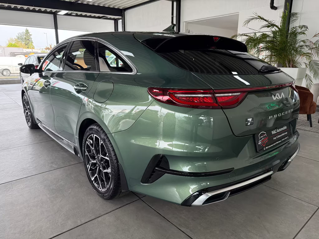Kia ProCeed