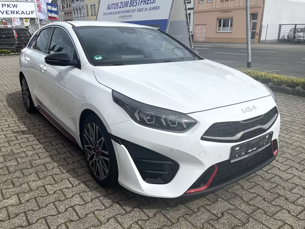 Kia ProCeed
