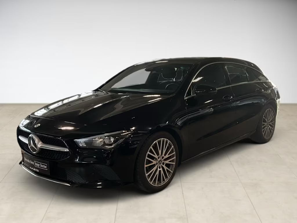 Mercedes-Benz CLA-Klasse 2022 Benzine
