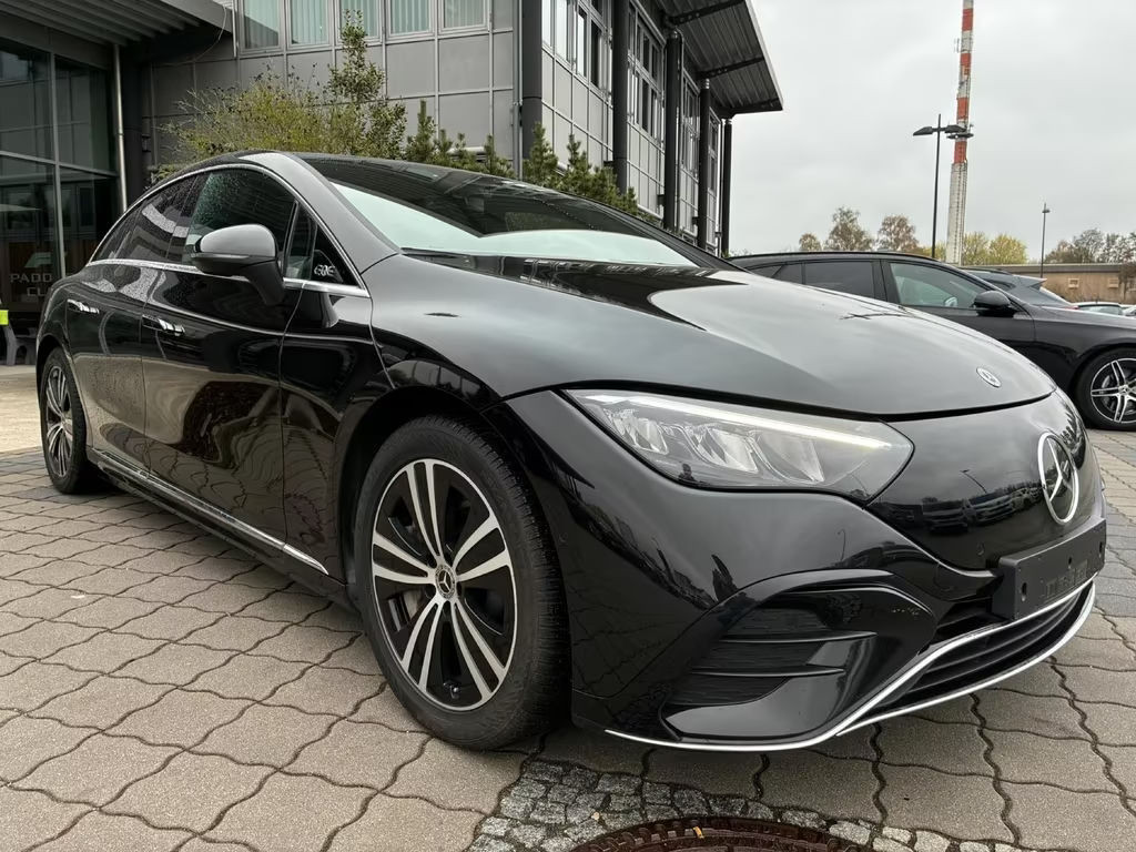 Mercedes-Benz EQE