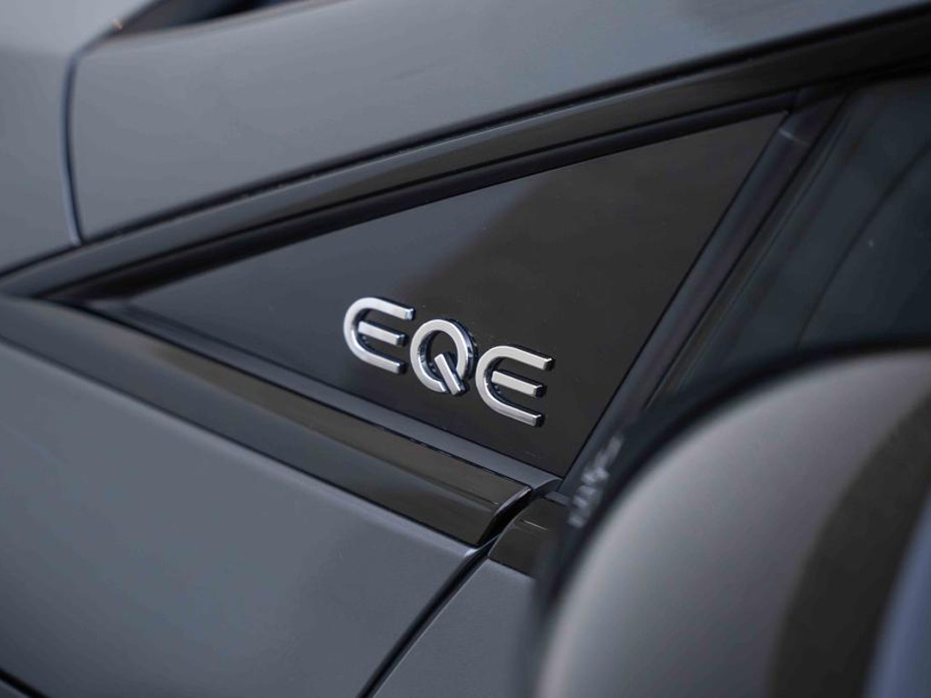 Mercedes-Benz EQE