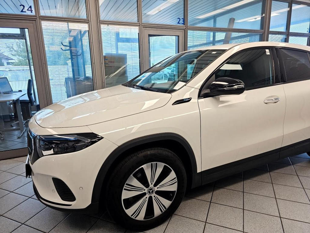 Mercedes-Benz EQA