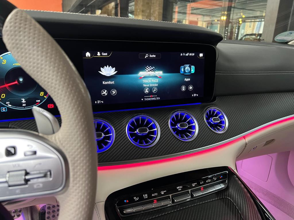 Mercedes-Benz AMG GT