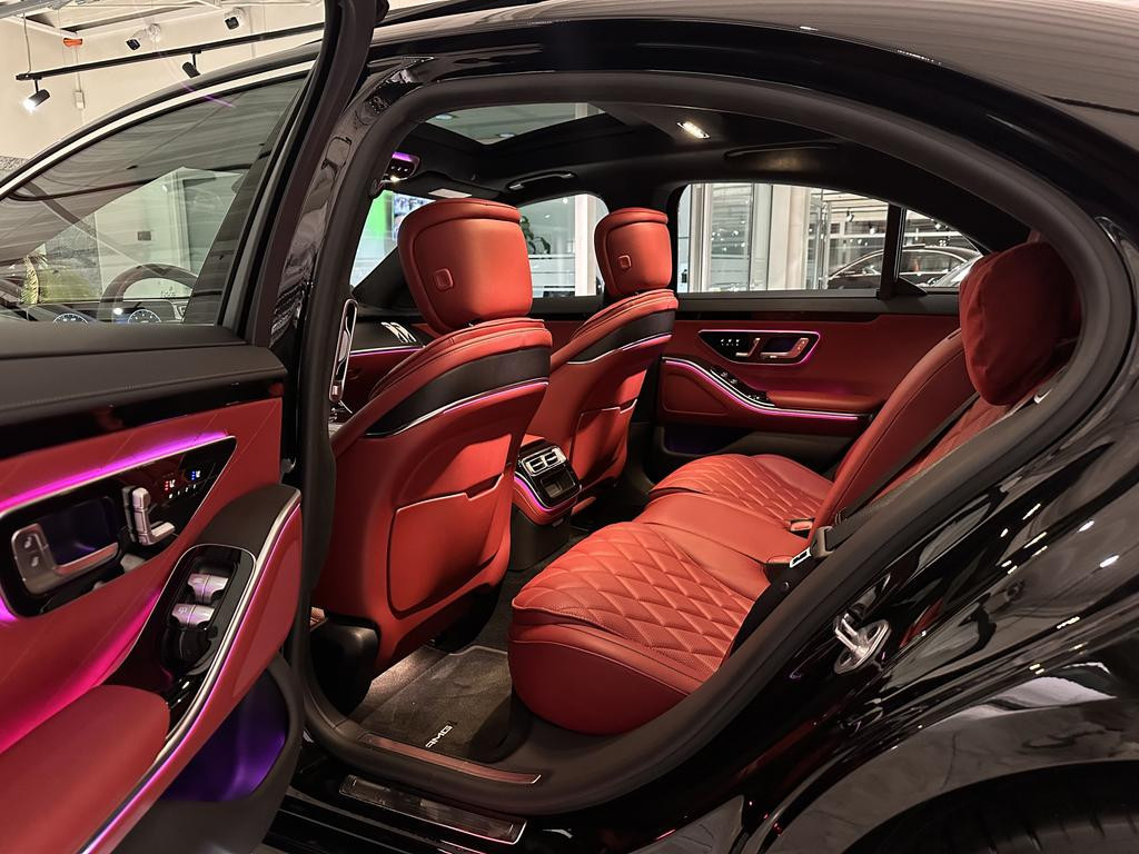 Mercedes-Benz S-Klasse