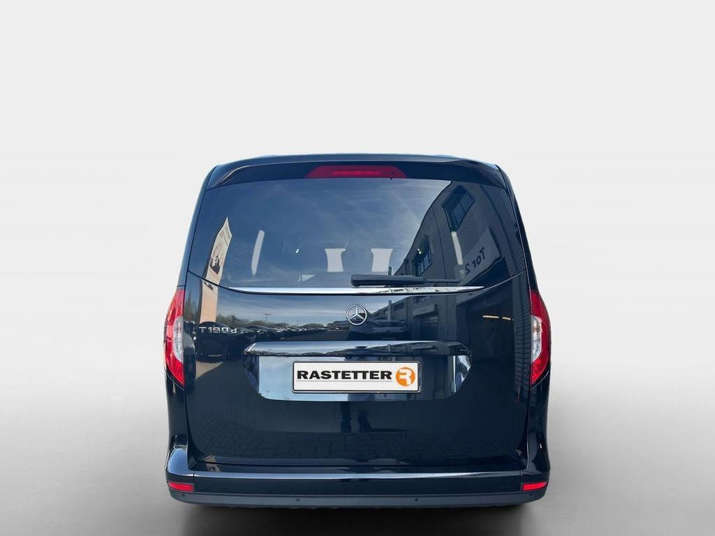 Mercedes-Benz T 180