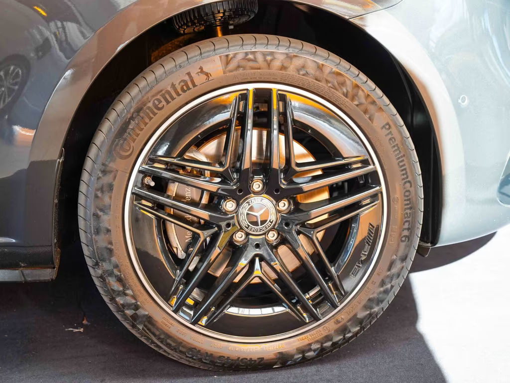 Mercedes-Benz Marco Polo