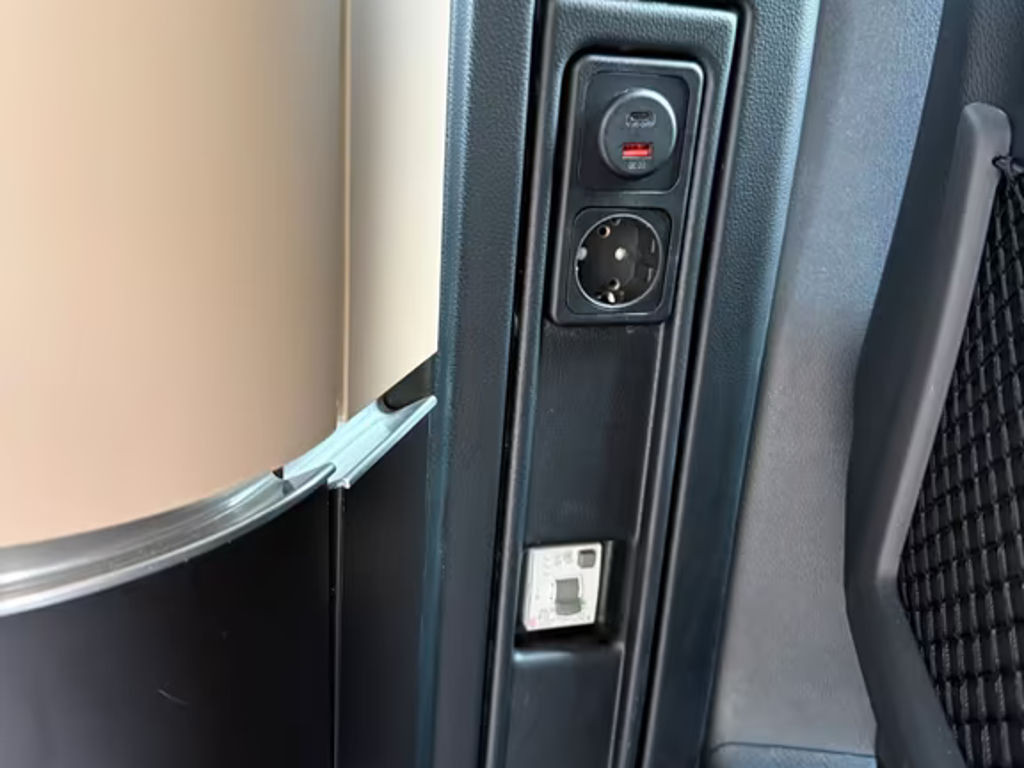 Mercedes-Benz Marco Polo