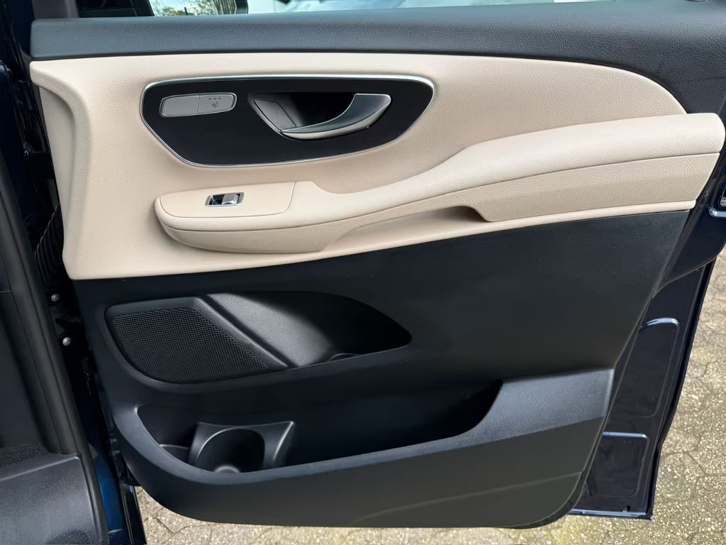 Mercedes-Benz Marco Polo