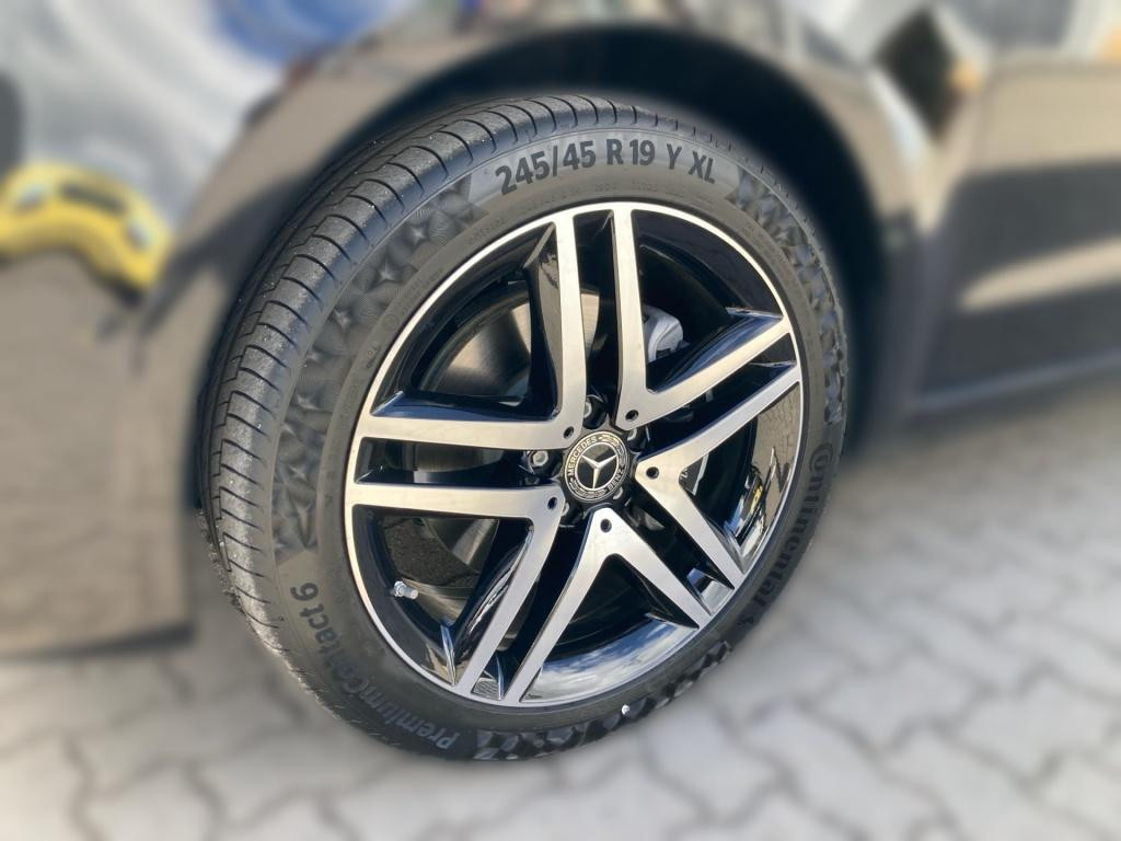 Mercedes-Benz Marco Polo