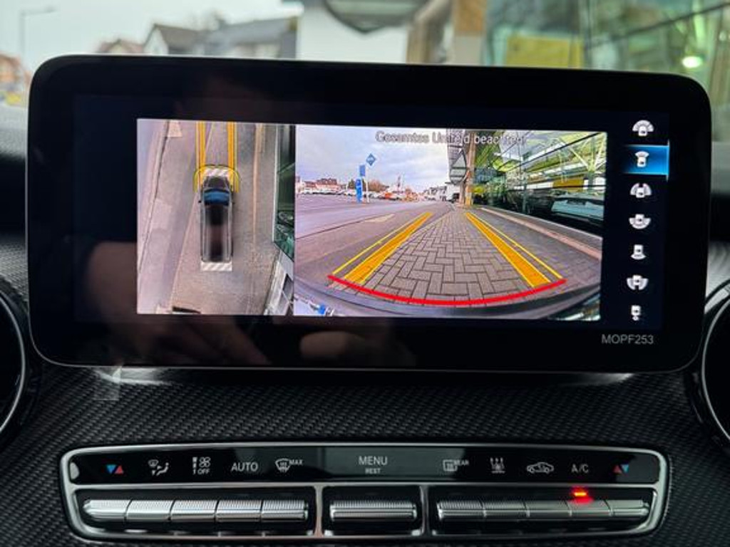 Mercedes-Benz Marco Polo