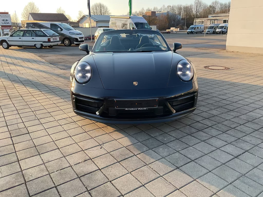 Porsche 911 2024 Benzine