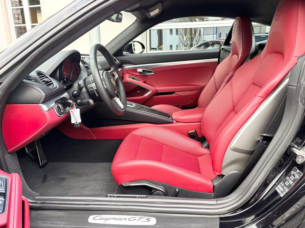 Porsche Cayman