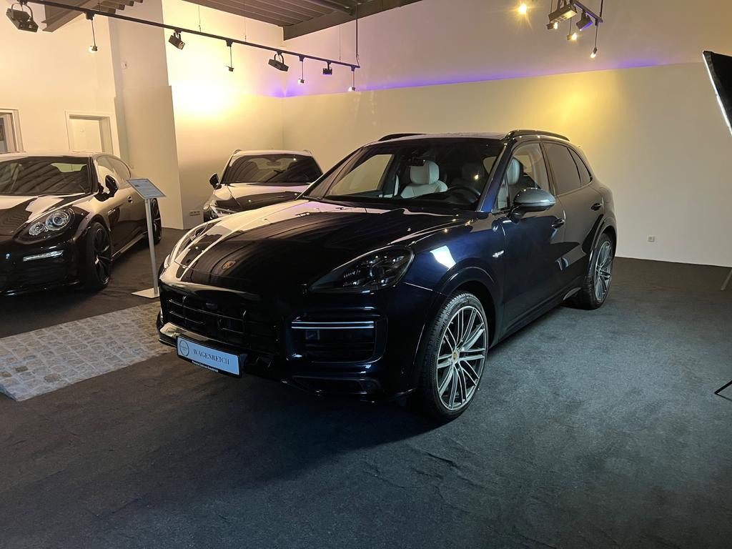 Porsche Cayenne 2023 Hybride Benzine