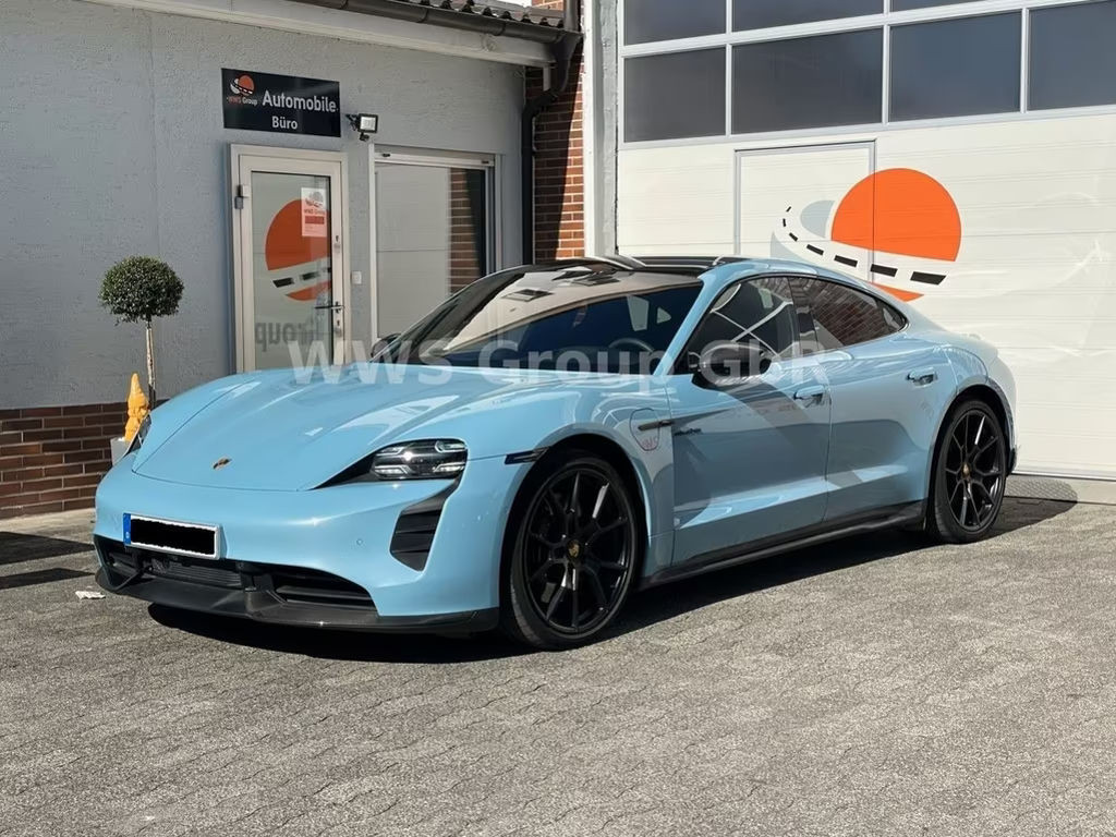 Porsche Taycan