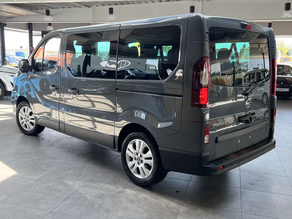 Nissan Primastar