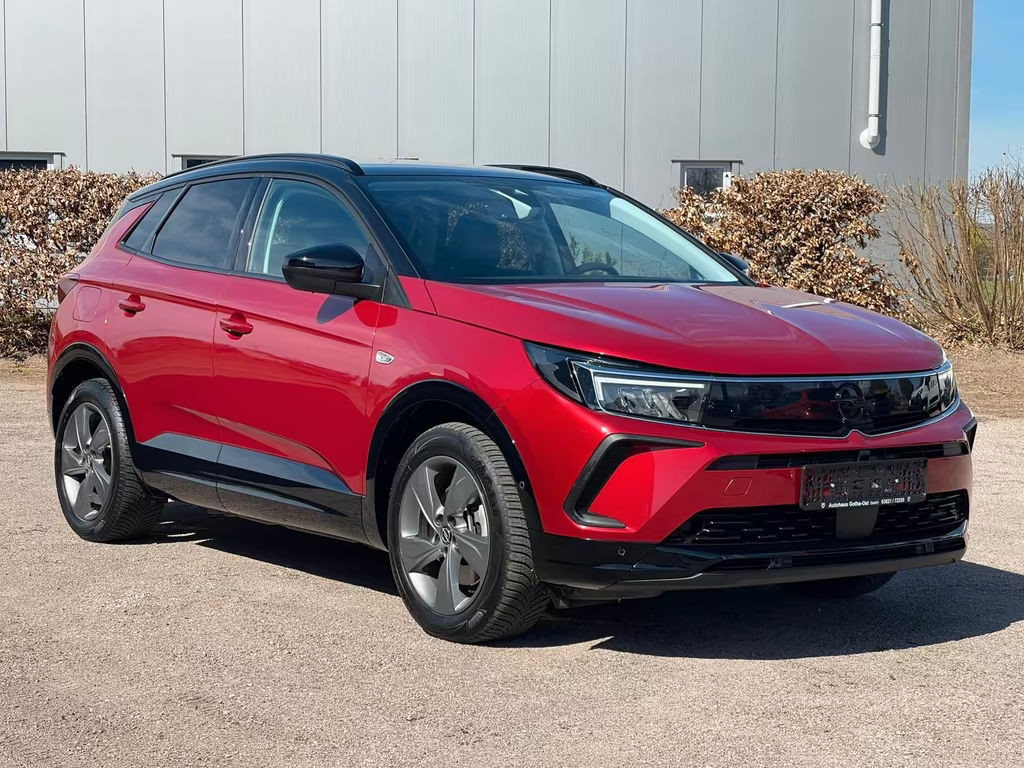 Opel Grandland 2022 Hybride Benzine
