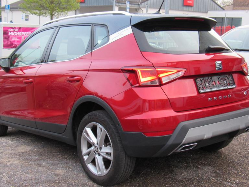Seat Arona