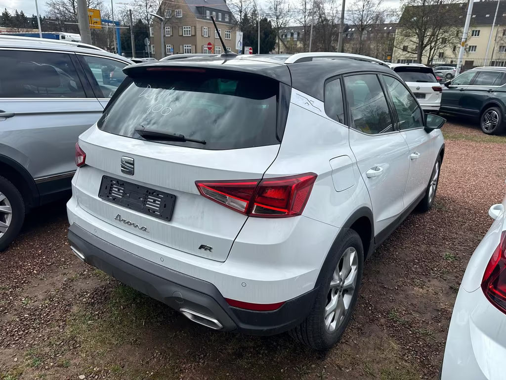 Seat Arona