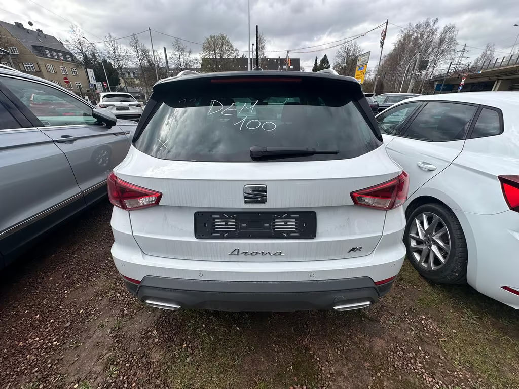Seat Arona