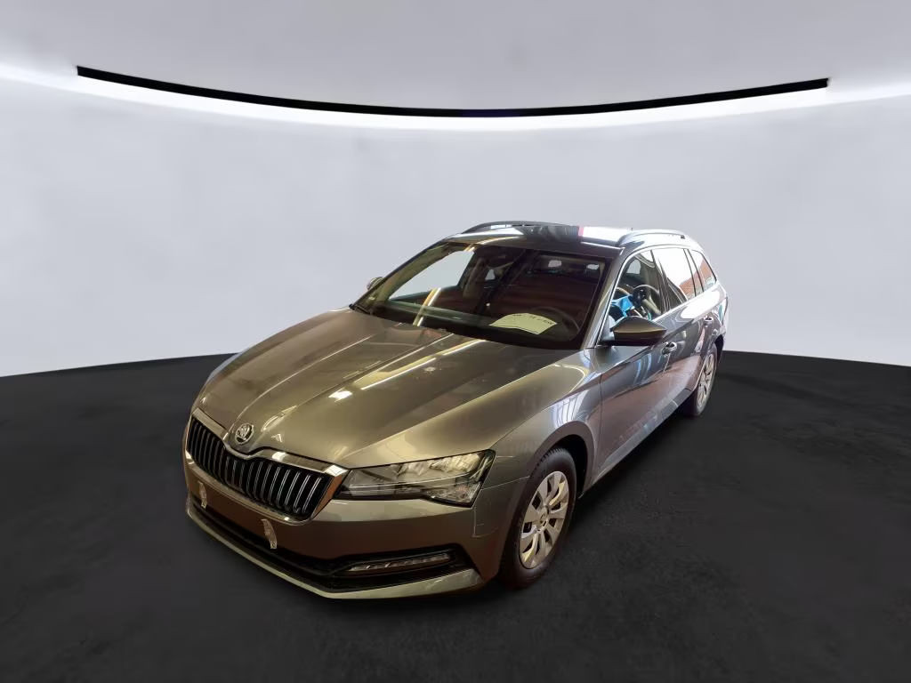 Skoda Superb 2023 Benzine