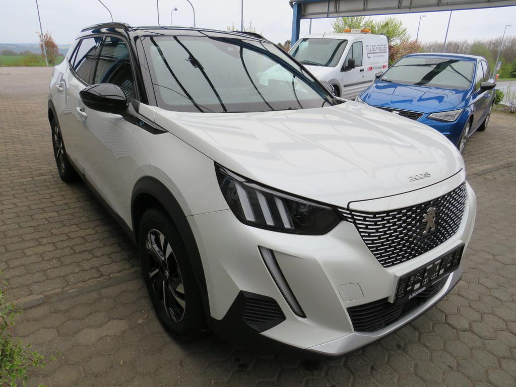 Peugeot e-2008