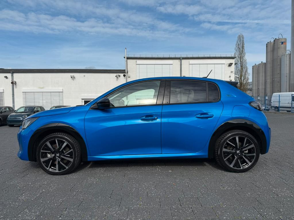 Peugeot e-208