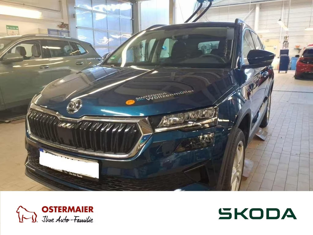 Skoda Karoq 2023 Benzine