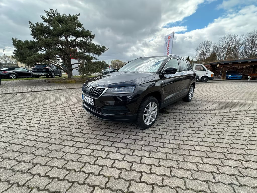 Skoda Karoq 2021 Benzine