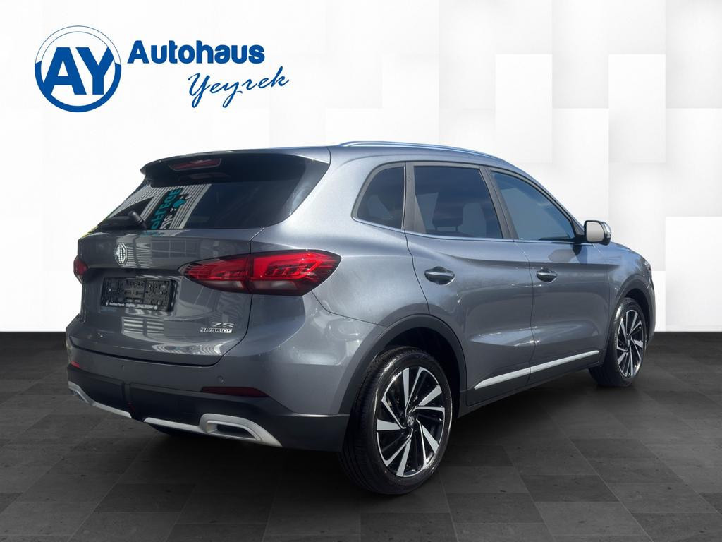MG ZS