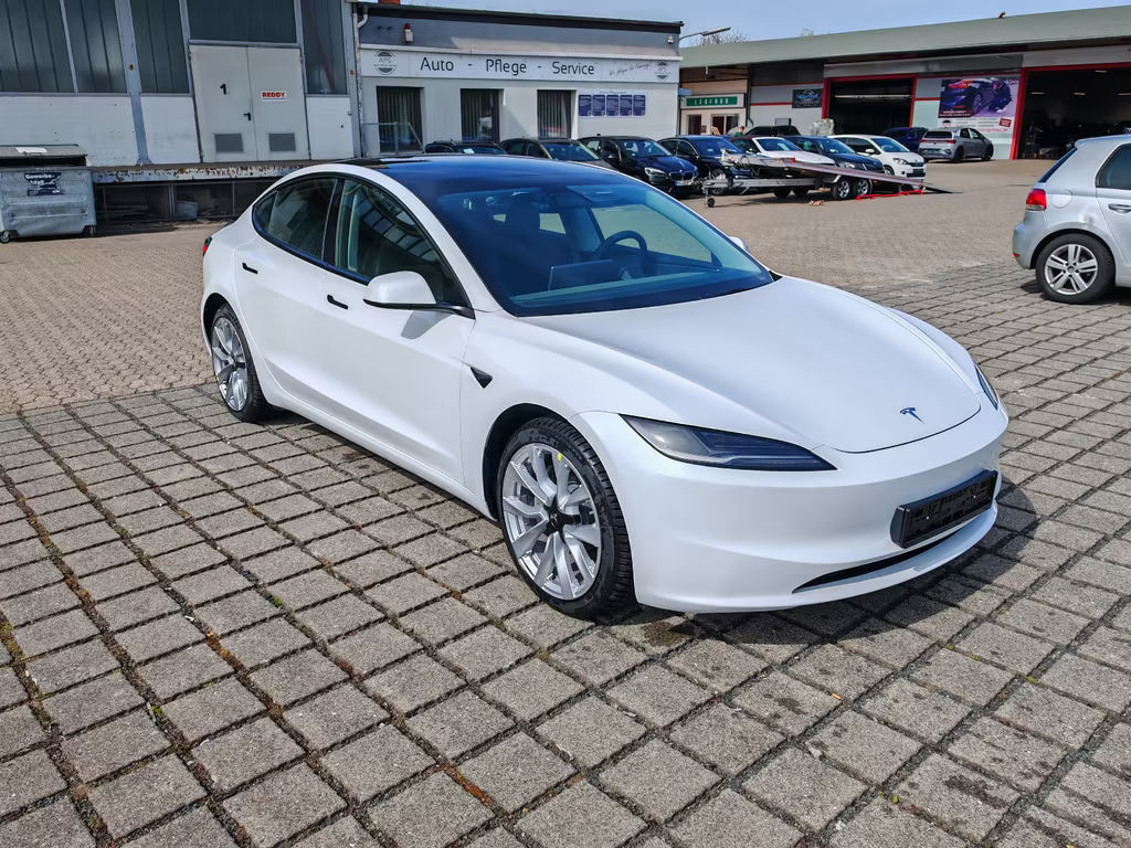 Tesla Model 3 2025 Elektrisch