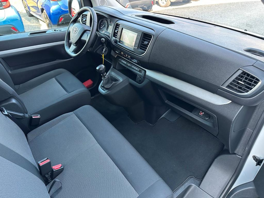 Toyota Proace (Verso)