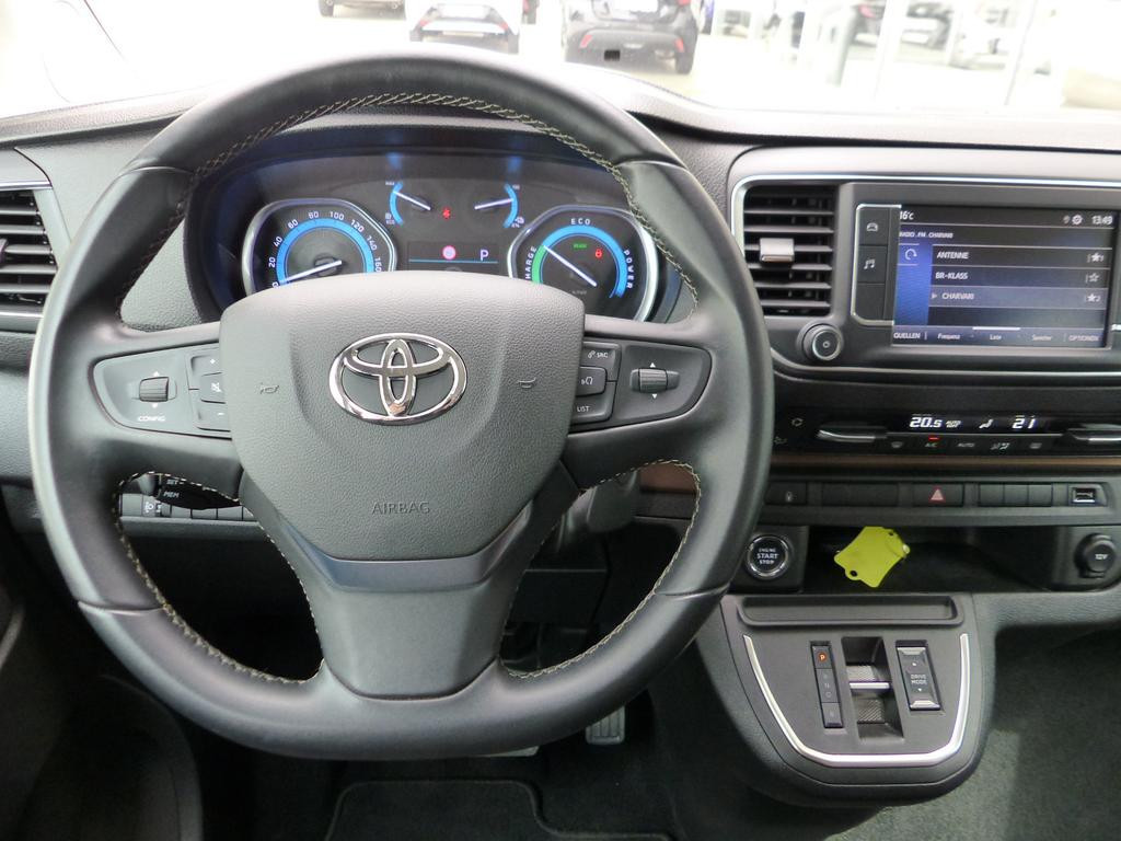 Toyota Proace (Verso)