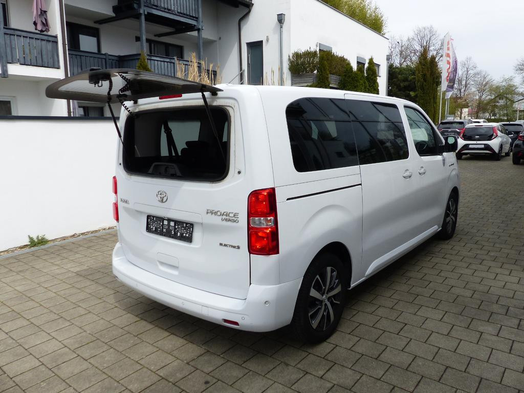 Toyota Proace (Verso)