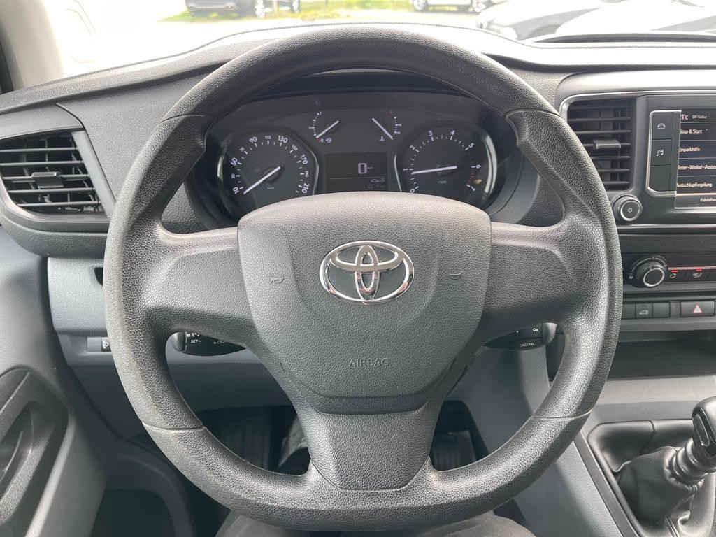 Toyota Proace (Verso)