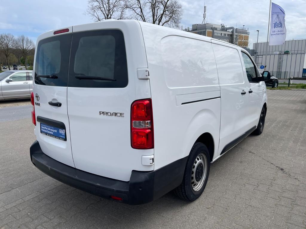 Toyota Proace (Verso)