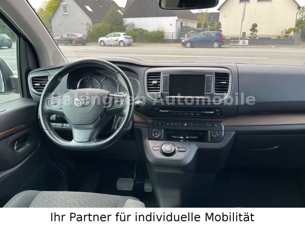 Toyota Proace (Verso)