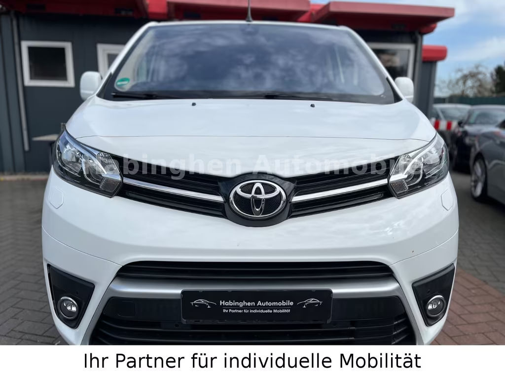 Toyota Proace (Verso)