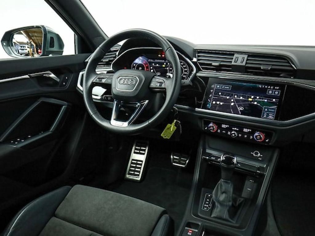 Audi RS Q3