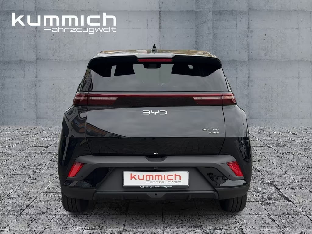 BYD Dolphin