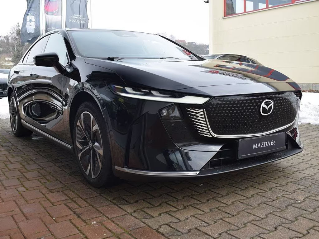 Mazda 6e