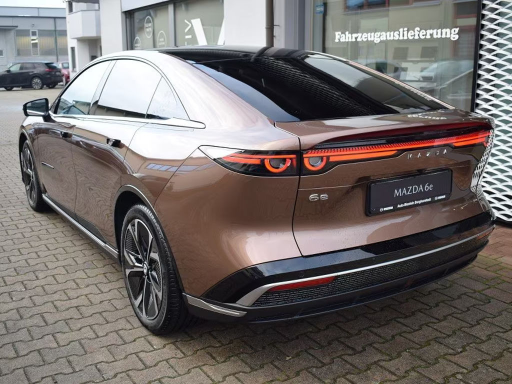 Mazda 6e